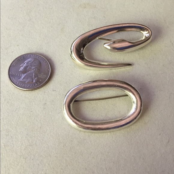 Two sterling silver geometric retro brooches - Picture 2 of 8